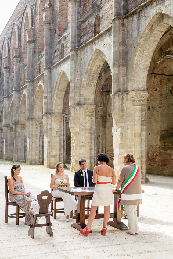 Witnesses of a Tuscan wedding