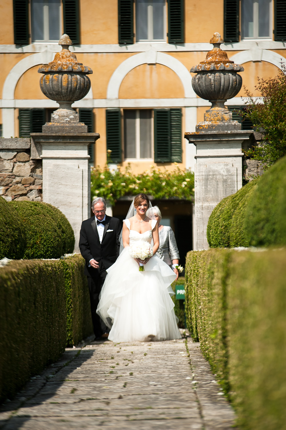 Wedding ceremony garden in Tuscany